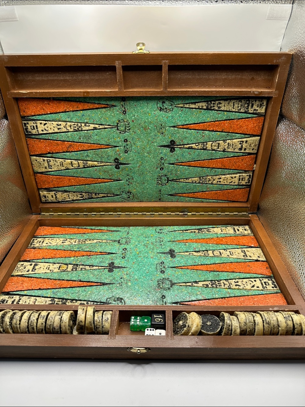Vintage Style Wooden Backgammon Set with Green & Orange Board